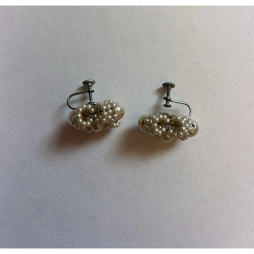 White Simulated Imitation Pearl Beaded Flower Cluster Stud Screw-Back Earrings